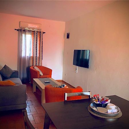 Les Jardins Du Flamboyant Hotel Ziguinchor Exterior photo