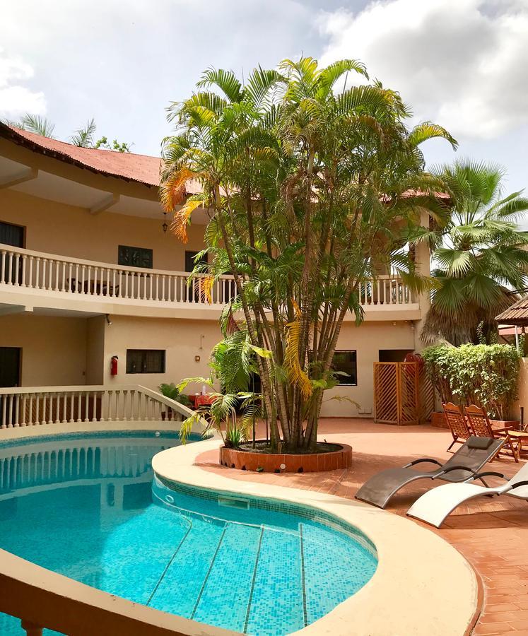 Les Jardins Du Flamboyant Hotel Ziguinchor Exterior photo