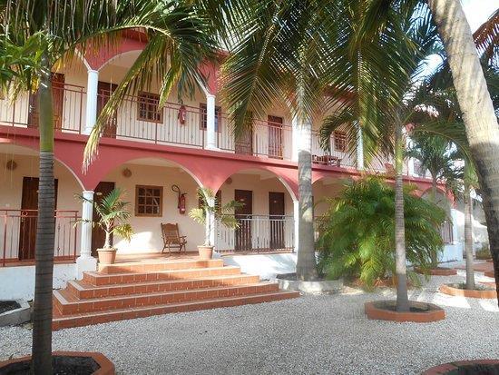 Les Jardins Du Flamboyant Hotel Ziguinchor Exterior photo